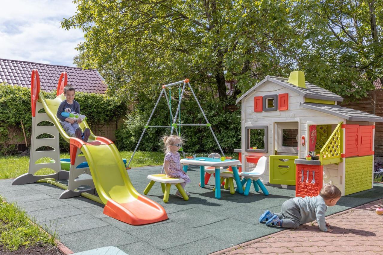 Betty Apartman Hajduszoboszlo Exterior photo